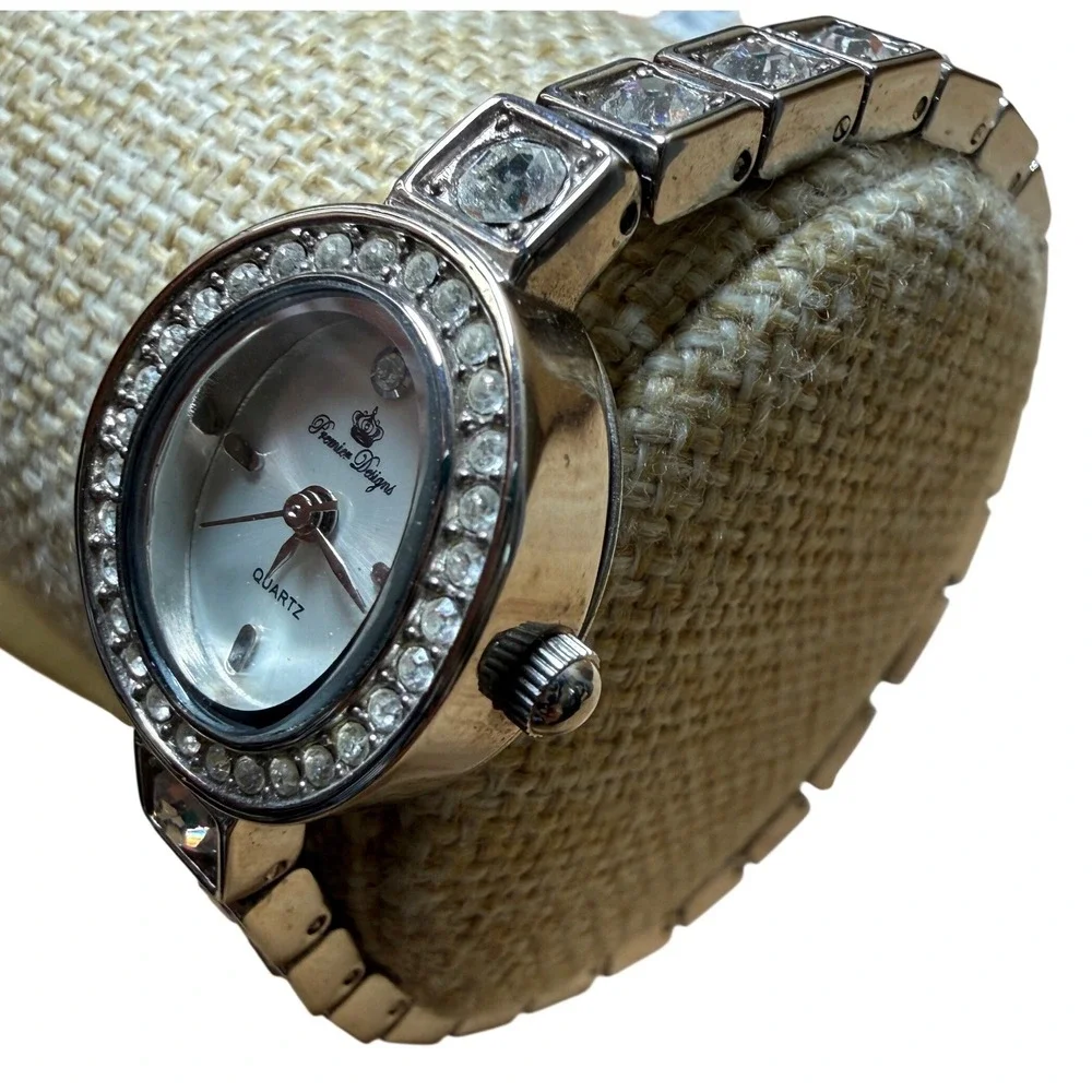 Premier‎ Designs Sophistication Watch Silver Tone Crystal Link NOT TESTED